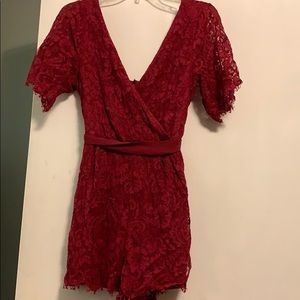 Trixxi Deep V-Neck Lace Romper
